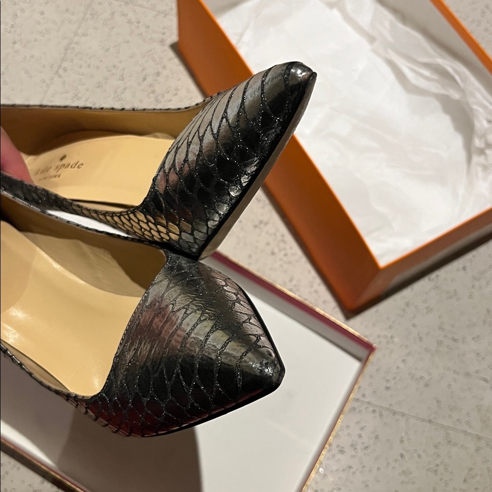 Kate Spade New York Lollipop Pumps-Pewter-made in Italy Metallic Silver Heels- 9 - Picture 10 of 15